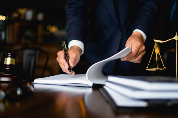 Faire appel à un avocat en droit des affaires
