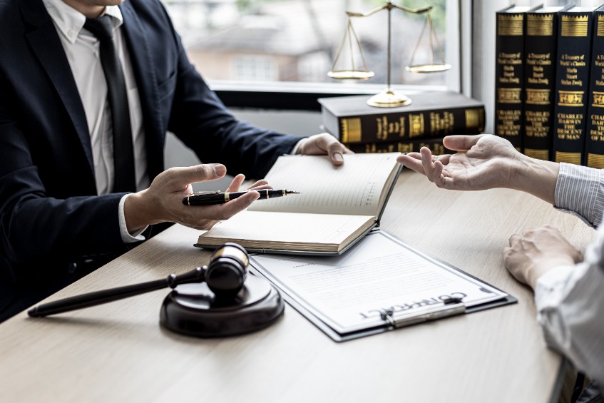 Pourquoi se faire assister par un avocat pour obtenir réparation suite à un préjudice corporel&thinsp;?