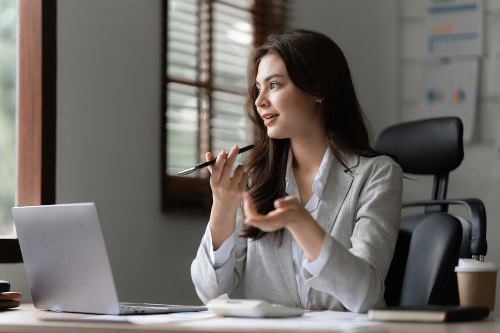 Décortiquer et Comprendre l'Article L145-18 du Code de Commerce : La Cession du Droit au Bail
