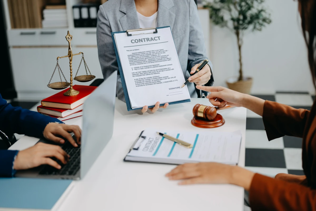 La fraude à l'assurance : Zoom sur l'article L113-6 et ses conséquences