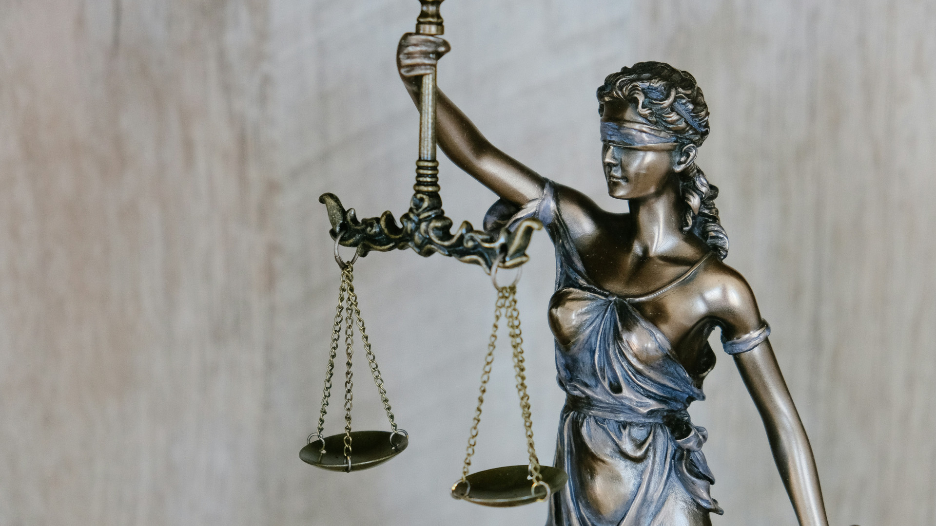 Comprendre les 8 piliers de la loi Sapin 2 pour mieux maîtriser les enjeux de conformité