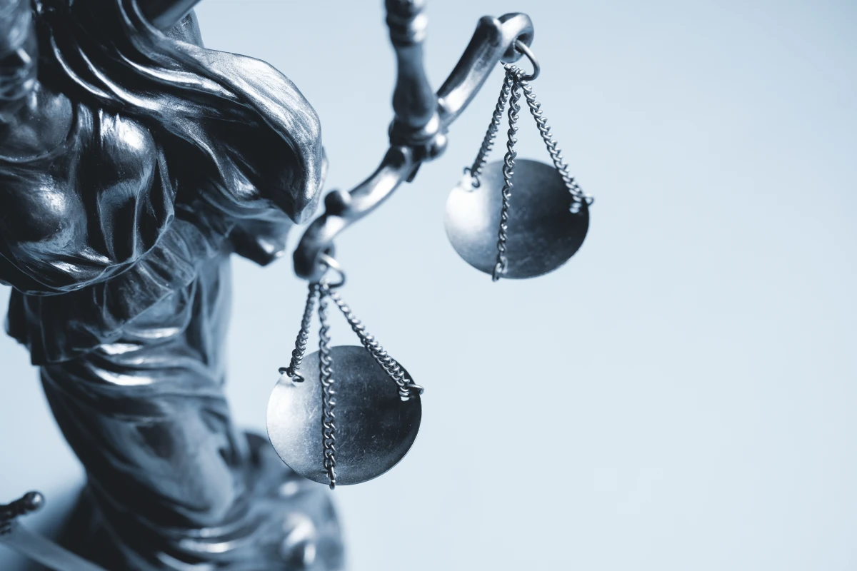 La procédure pénale simplifiée : une justice accélérée et efficace